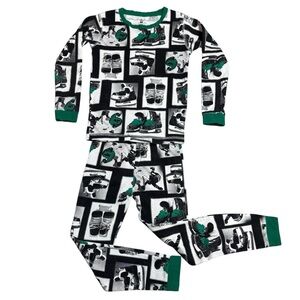 Petit Lern Black White & Green All Over Hockey Skate Print 2 Piece Pyjama Set 6